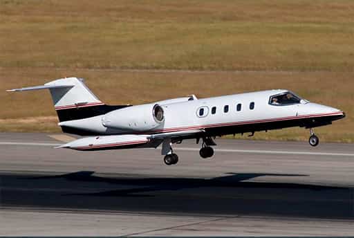 Private-Jet-Learjet-35A